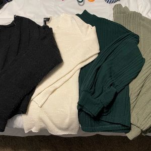 BUNDLE sweaters small